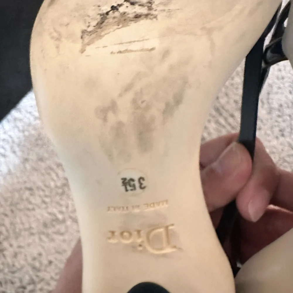 Dior Black Fabric And Patent Leather Pointed Toe Curved Heel Pumps Size 35.5 - Picture 9 of 15